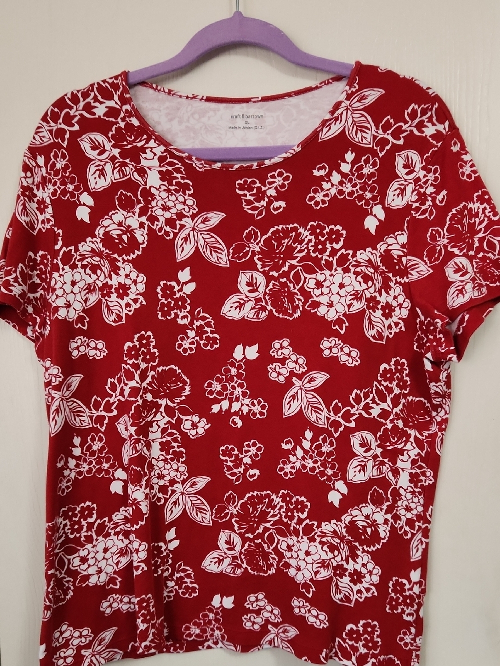 croft & barrow Red Floral Short Sleeve Tee